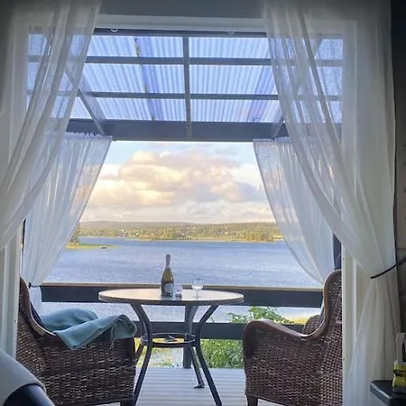 Nyaraló Badehuset, Harmoni, Med Privat